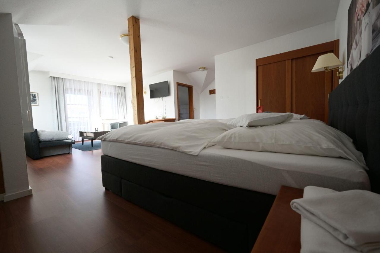 Landhotel Hirsch Санкт-Йохан Экстерьер фото